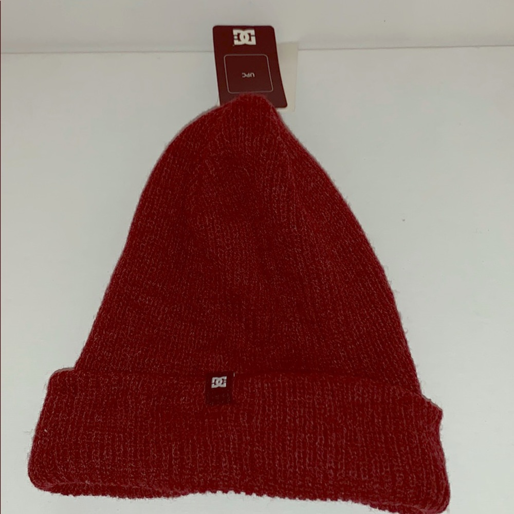 DG Boggin OSFA New with tags - Maroon